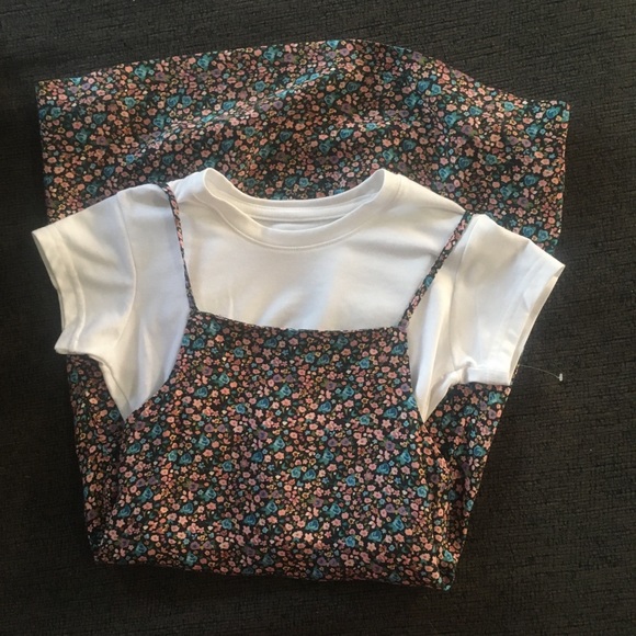 Other - Two Piece Girls Dress. Colorful Planet. NWT